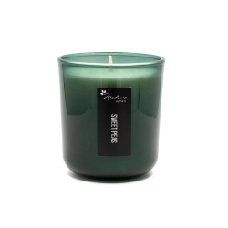 Sweet Pea scented candle
