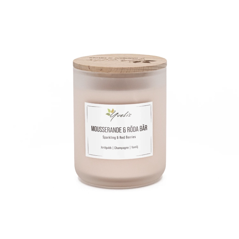 Mousserande & Röda Bär - Large candle